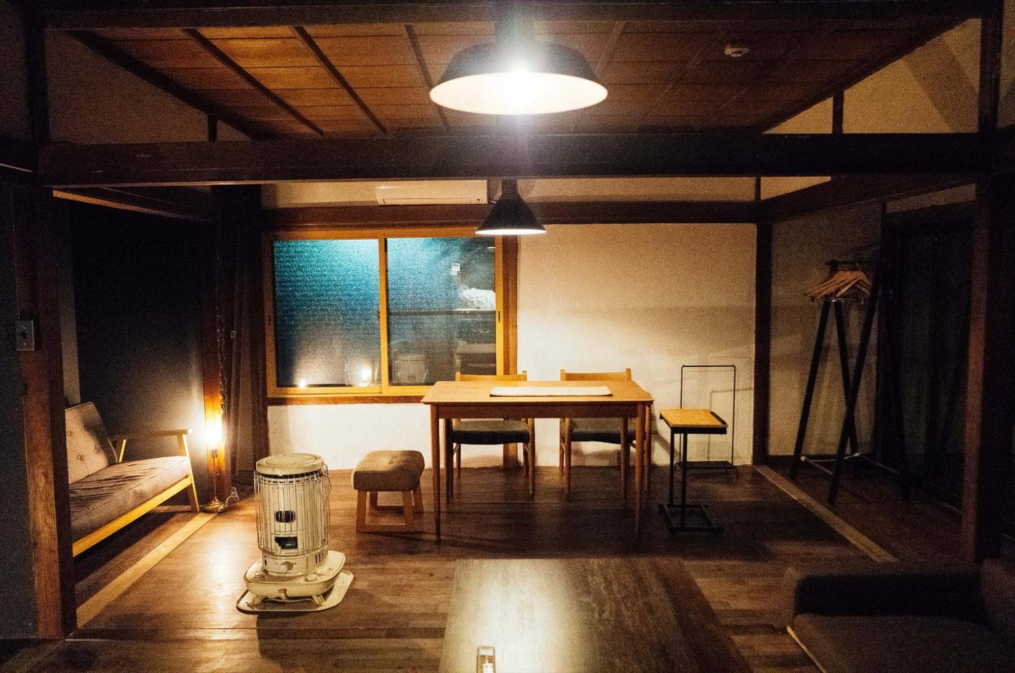 松本市の一棟貸し切りできる古民家 Buitenkant foto