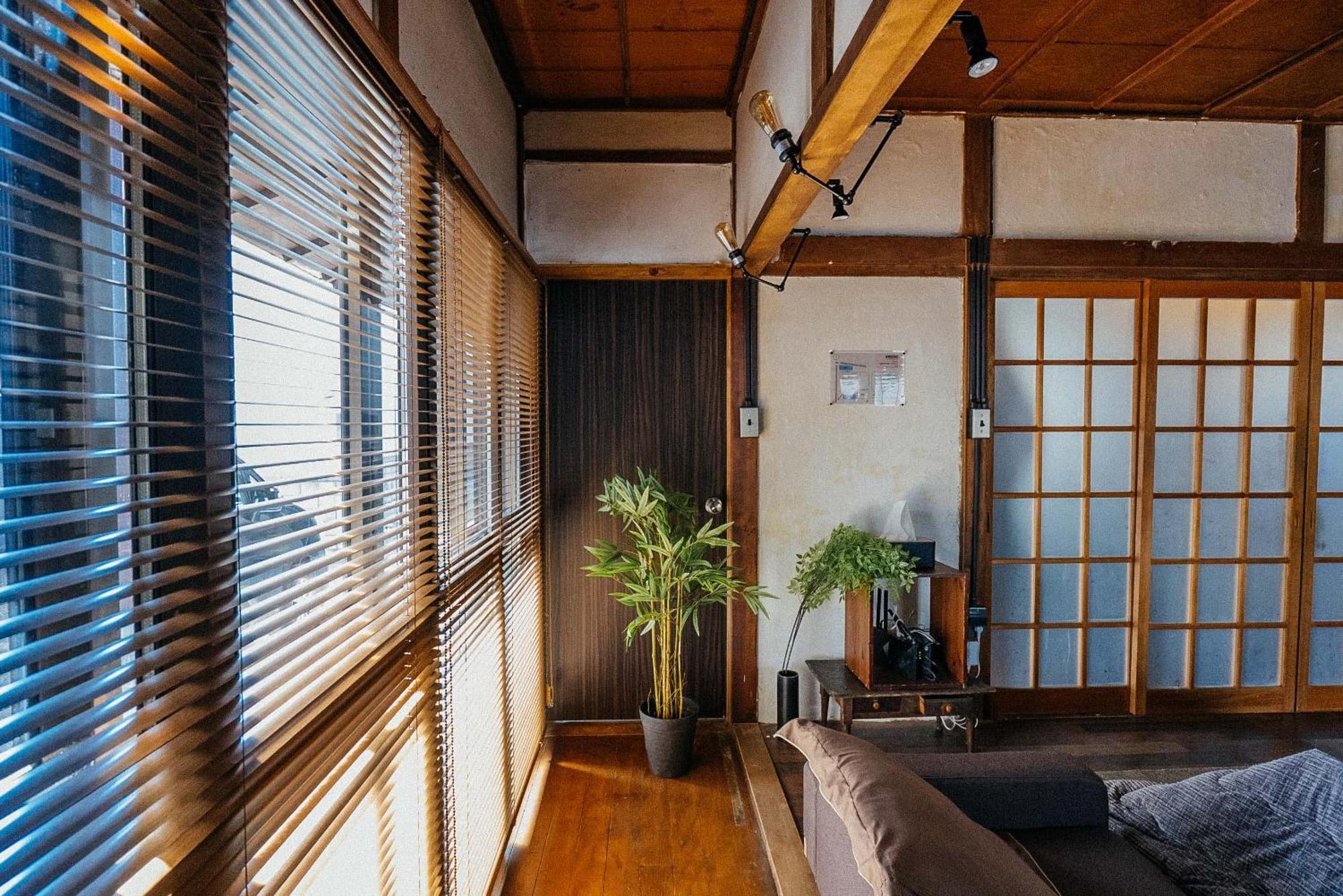 松本市の一棟貸し切りできる古民家 Buitenkant foto